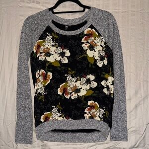 Kut from the Kloth Black and Gray Sweater